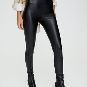 Aritzia Wilfred Free Daria Vegan Leather Leggings